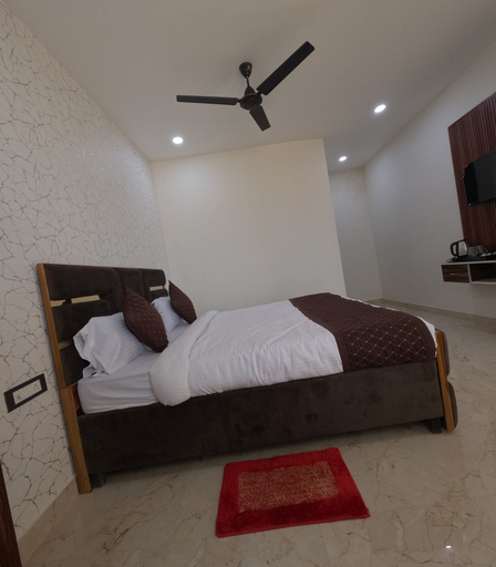 Bedroom 4, Hotel Ganges Palace, Varanasi