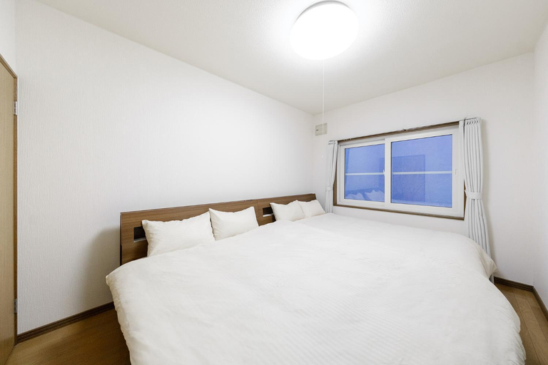 Bedroom 2, Landmark Annex, Furano