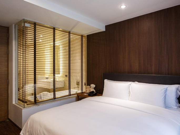 Bedroom 13
