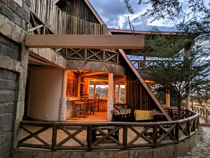 Public Area 2, Boma Simba Safari Lodge, Voi