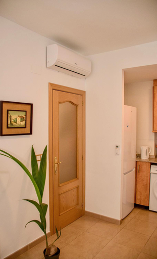 Others 3, Alicante Beach Sea Apartment , Alicante