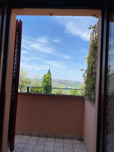 Others 4, Casa Sissi, Ancona