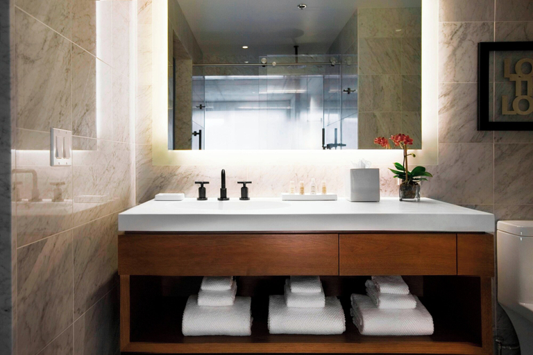 Bathroom 5, Renaissance New York Midtown Hotel, New York