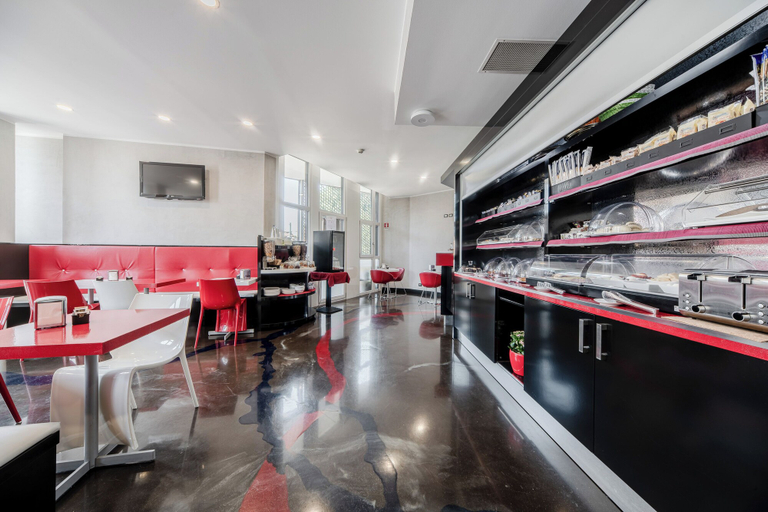 Food & Drinks 5, Hotel Milano Navigli, Milano