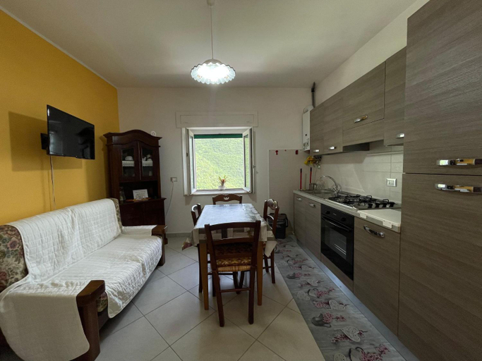 Dining Room 4