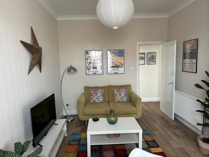 Living area 3, The Prestwick Retreat, South Ayrshire