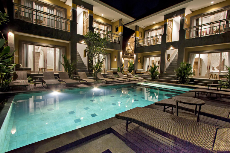 Swimming Pool 9