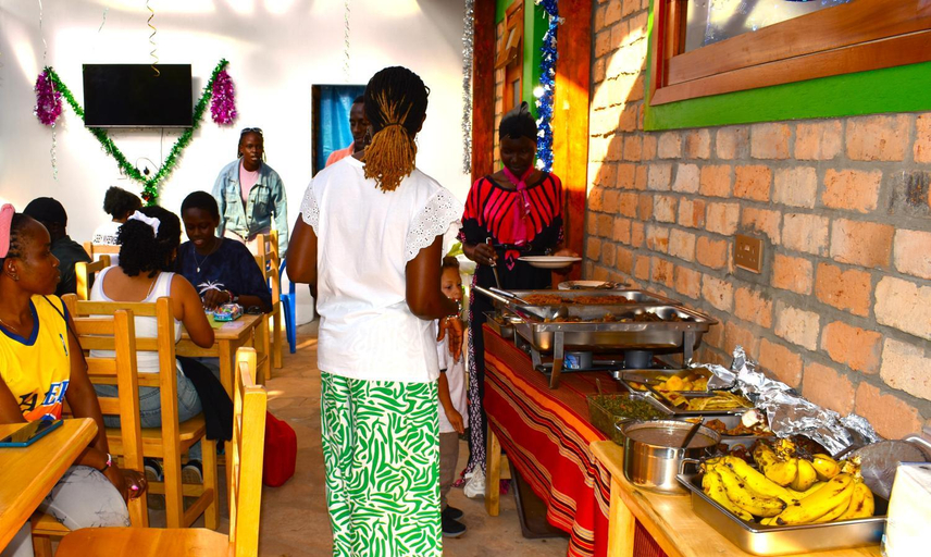 Food & Drinks 5, Iziba Lodge - Hoima, Bugahya