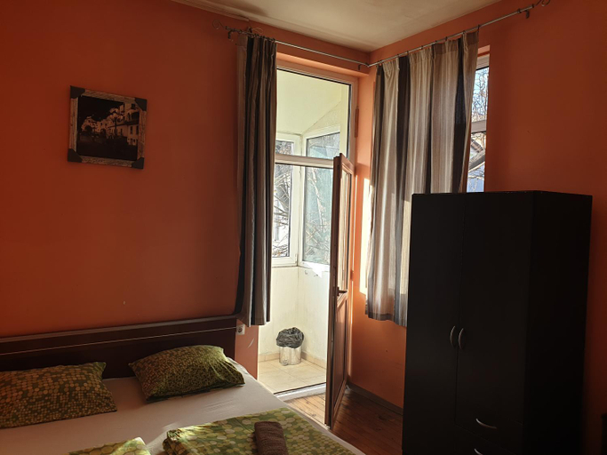 Others 4, Elegance on a Budget - Rooms for Rent in Sofia Center, Stolichna