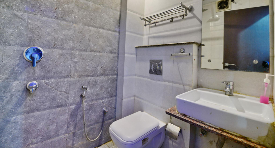 Bathroom 6