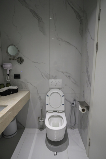 Bathroom 4, Holiday Hotel, Tirana