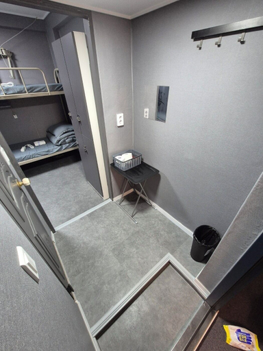 Bathroom 3, Gangnam Seven Hostel, Seocho