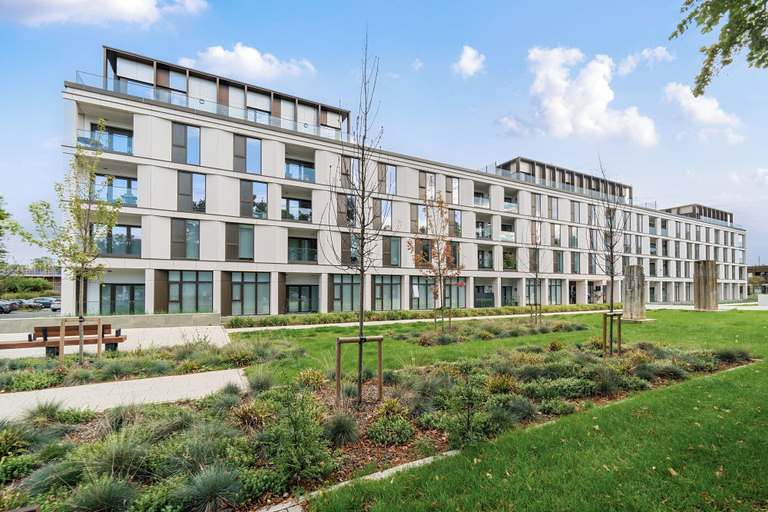 Exterior & Views 2, Roomspace Apartments - Walton Court, Surrey