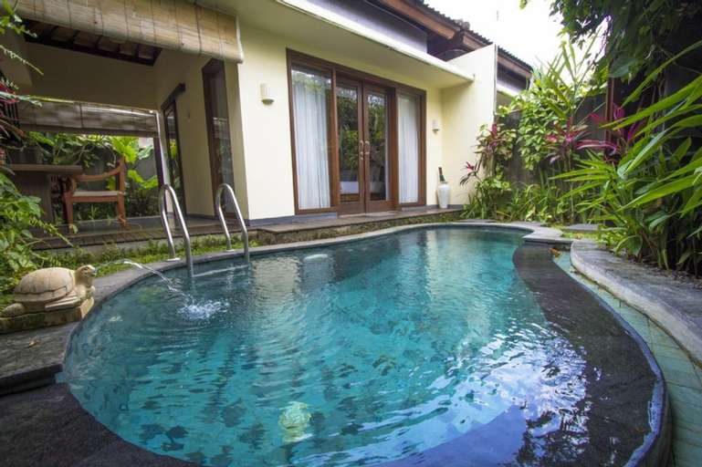 Swimming Pool 2