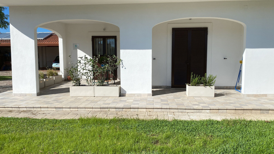 Exterior & Views, Villa del Gaudio Rooms & Apartments, Napoli