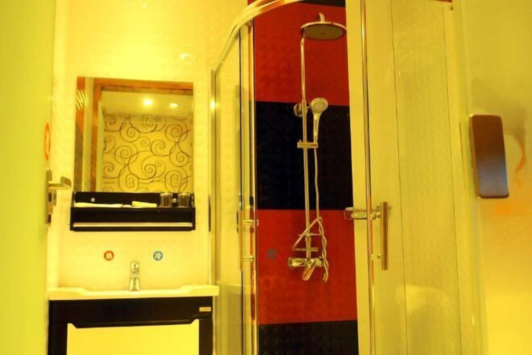 Bathroom, Haoting Motel, Wenzhou