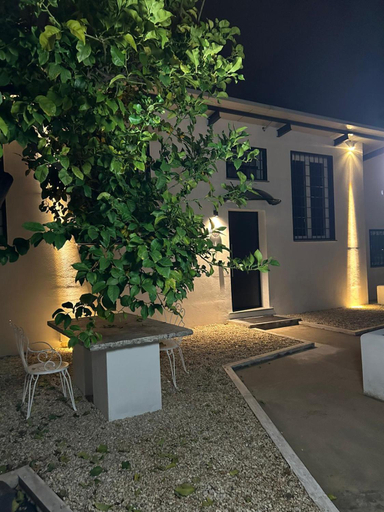 Others 2, lemon suites, Rome