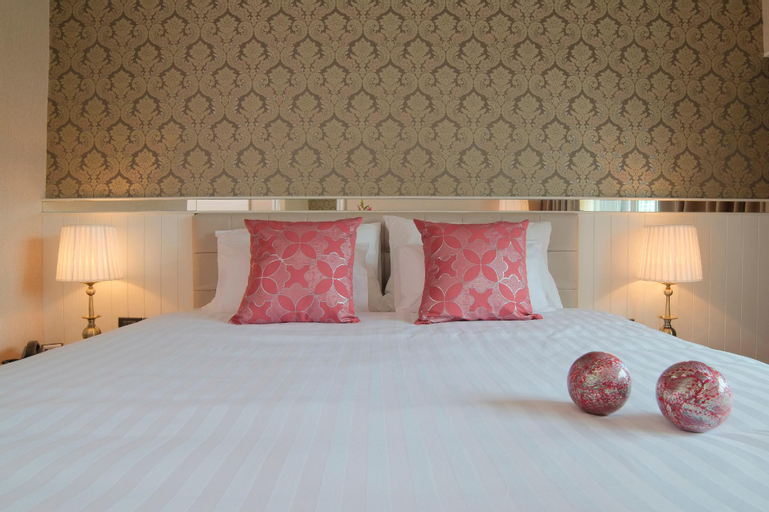 Bedroom 12
