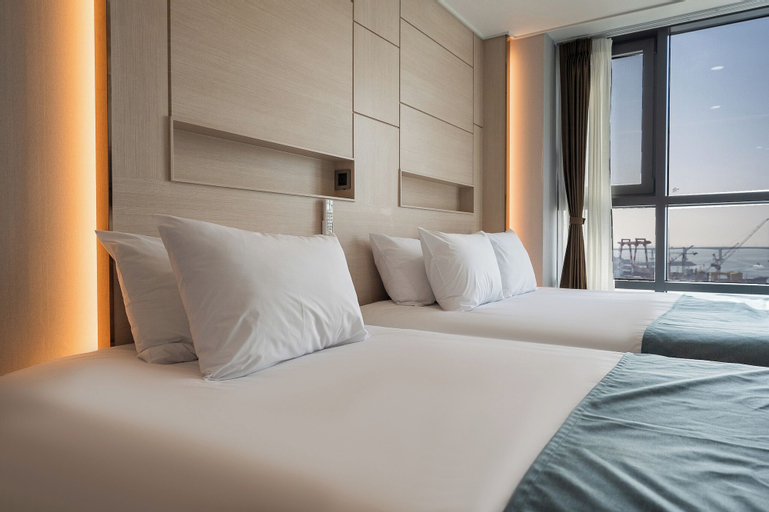 Bedroom 8