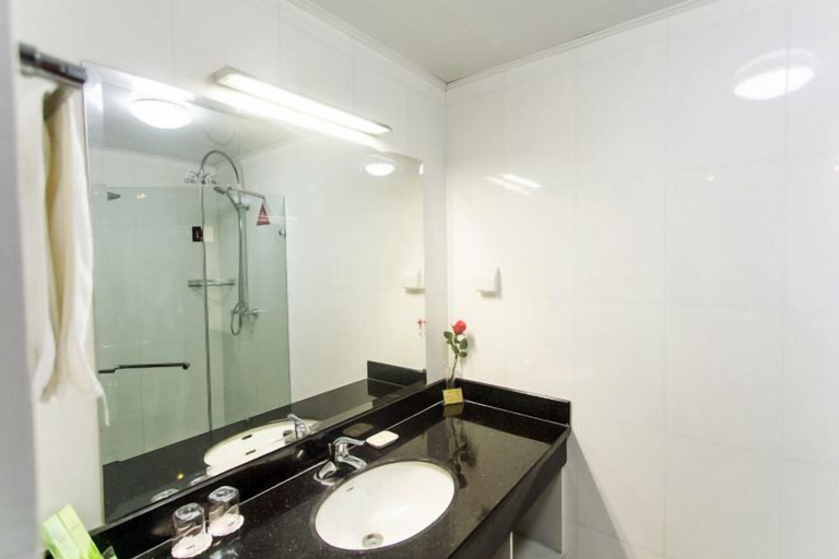 Bathroom 3, Meiyuan Hotel, Suzhou