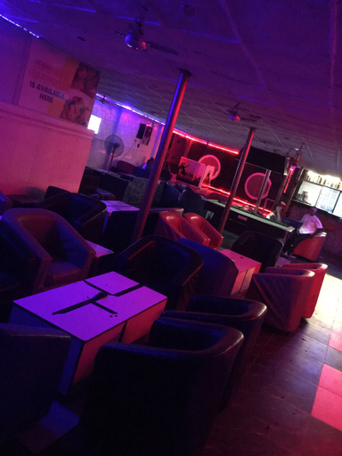 Food & Drinks 5, Tm arena hotel and suites, Ogbomosho North