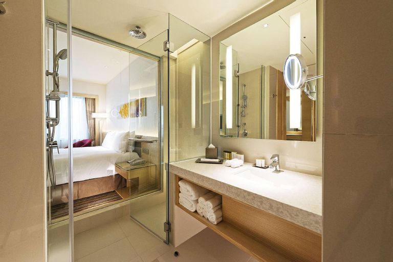 Bathroom 17