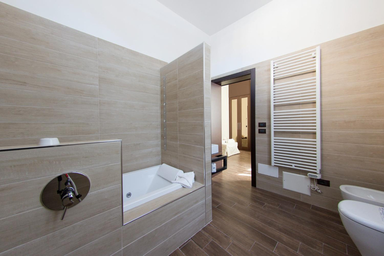 Others 5, Arena Luxury Rooms, Verona