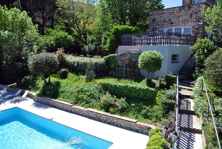 Others 3, Le Relais Des Chartreuses, Pyrénées-Orientales