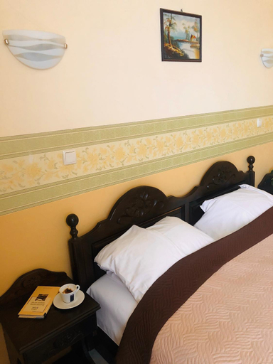 Bedroom 2, Elena Hotel, Petrich
