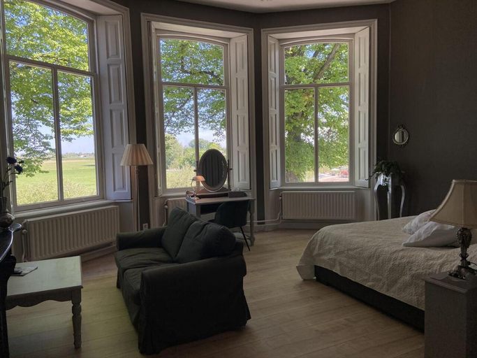 Bedroom, Frissestein, Geldermalsen