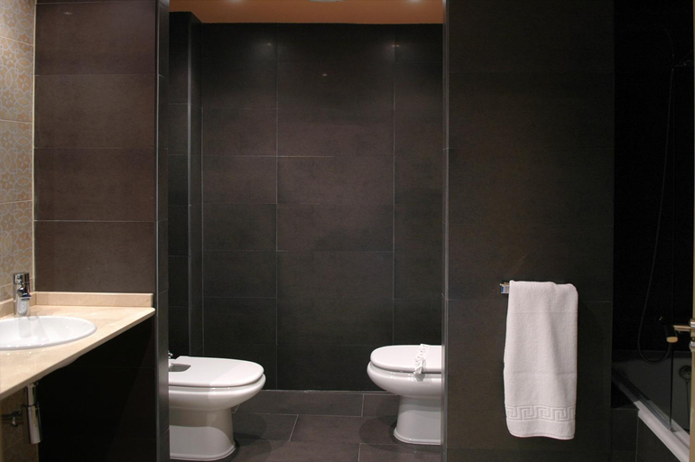 Bathroom 1, La Merced de la Concordia, Zaragoza