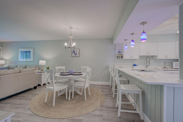 Others 5, Anna Maria Island Runaway Tropical Escape, Manatee