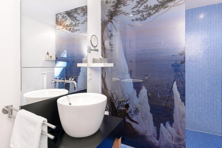 Bathroom 3, Kavaliershaus Schlovu Blv Cher Am Finckenersee, Mecklenburgische Seenplatte