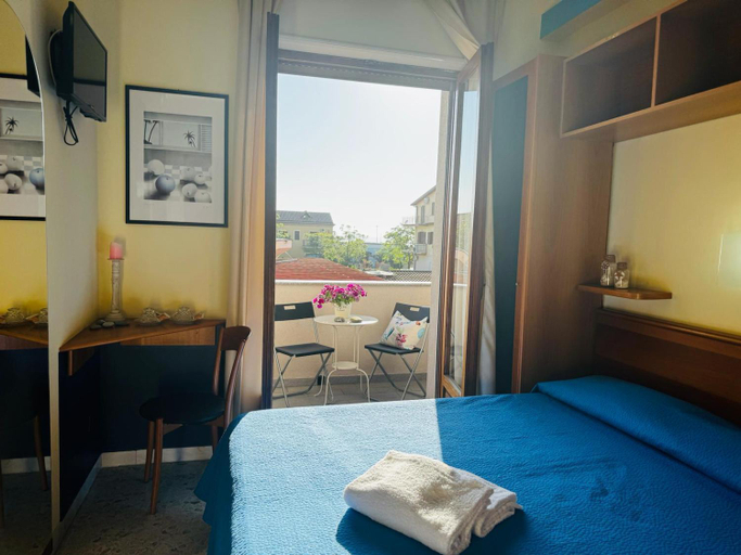 Bedroom 2, Hotel Praja Mare, Cosenza
