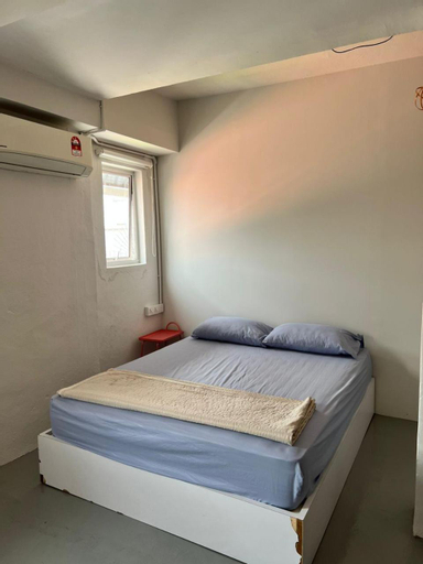 Bedroom 2, Sunshine House, Penang Island
