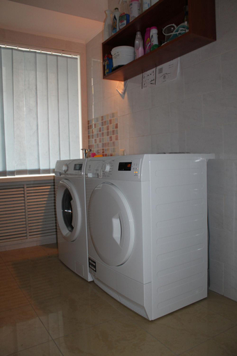 Others 2, Westend hostel Kyiv, Solomians'kyi