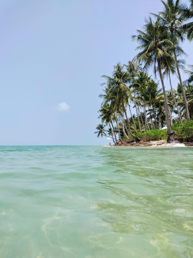 Others 4, Paradise Escape nr Beach w/Balcony, Veranda, Wi-Fi, Ko Samui