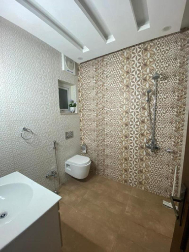 Bathroom 3, Continental Boutique House, Islamabad