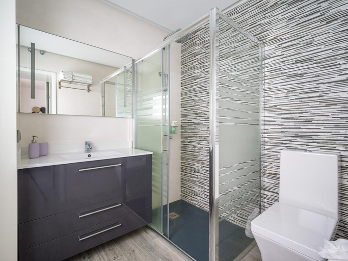 Bathroom 2, TopSun - Rooftop apartment with large terrace, Las Palmas