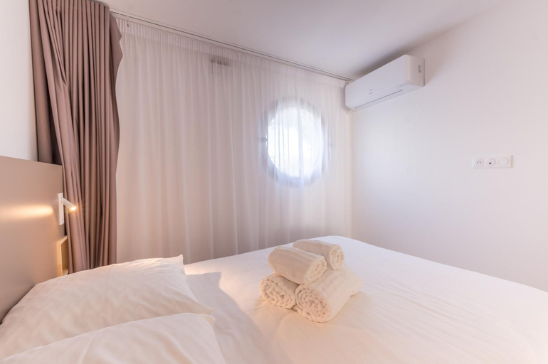 Others 5, MY Hotel Residences - A106, Hérault