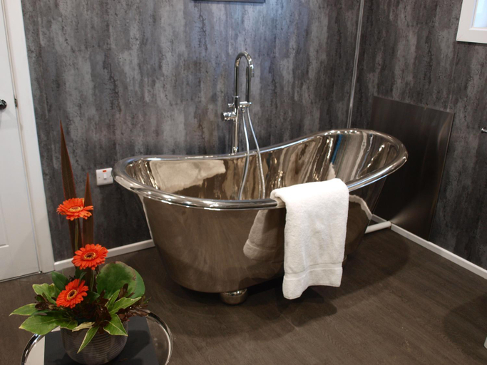 Bathroom 2, Beechwood Hotel, Norfolk