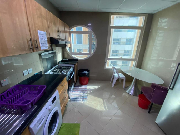 Others 3, Lovely Spacious Rooms For Ladies in Marina للفتيات فقط, Dubai