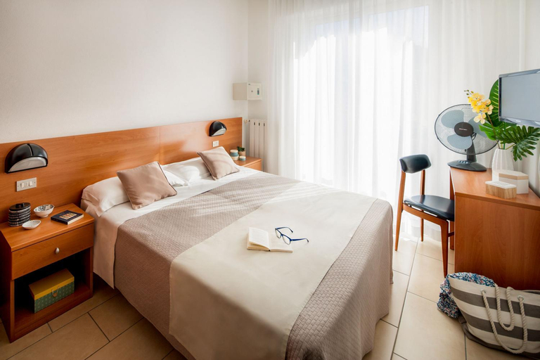 Hotel Europa, Savona