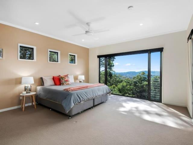 Others 4, Wilderness House, Maroochy
