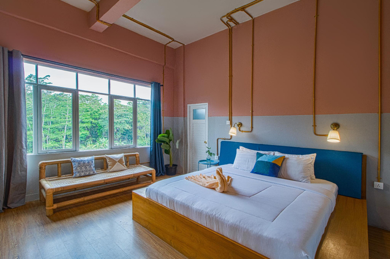 Bedroom 8