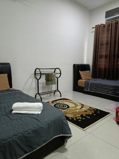 Bedroom 10