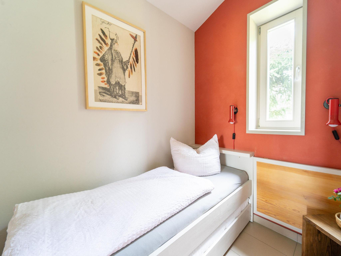 Bedroom, Forest-Edge Apartment, Harz