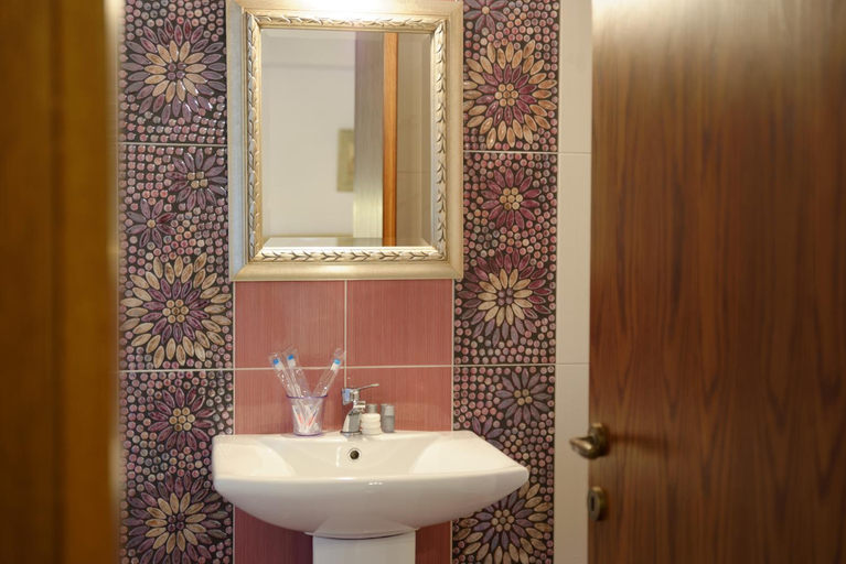 Bathroom 3, Alexandra Hotel, Epirus