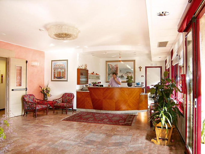 Public Area, Hotel Nelson, Venezia