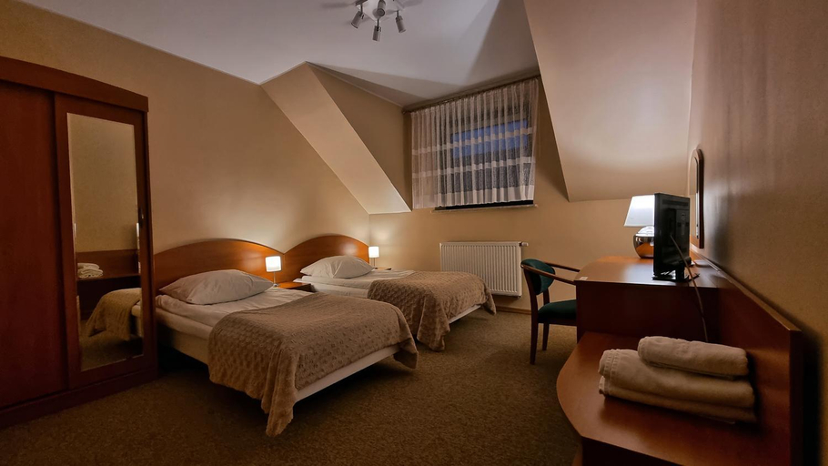 Bedroom, Hotel Jola, Września